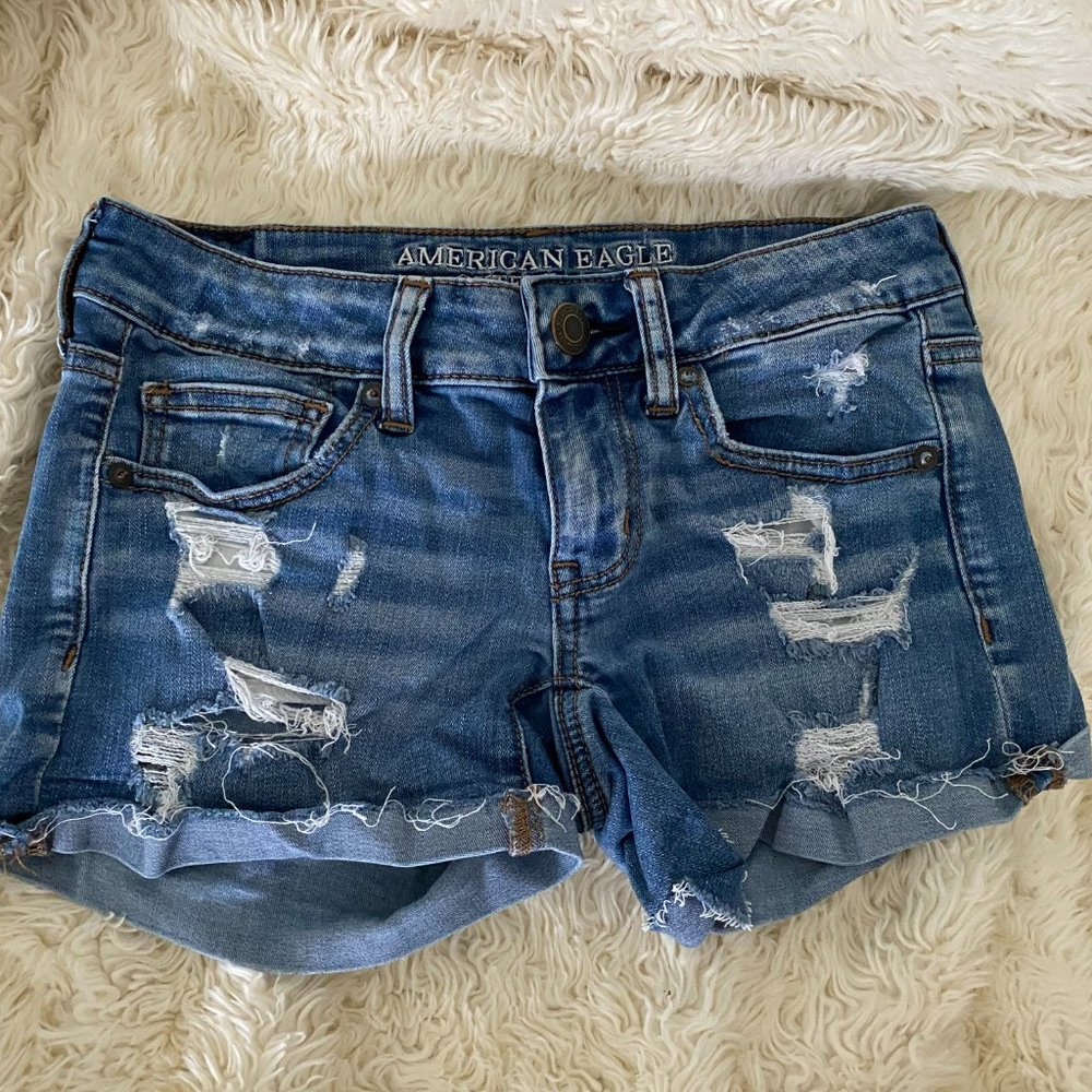 American Eagle Women's Super Low Rise Shortie Stretch Jean Shorts Size 2